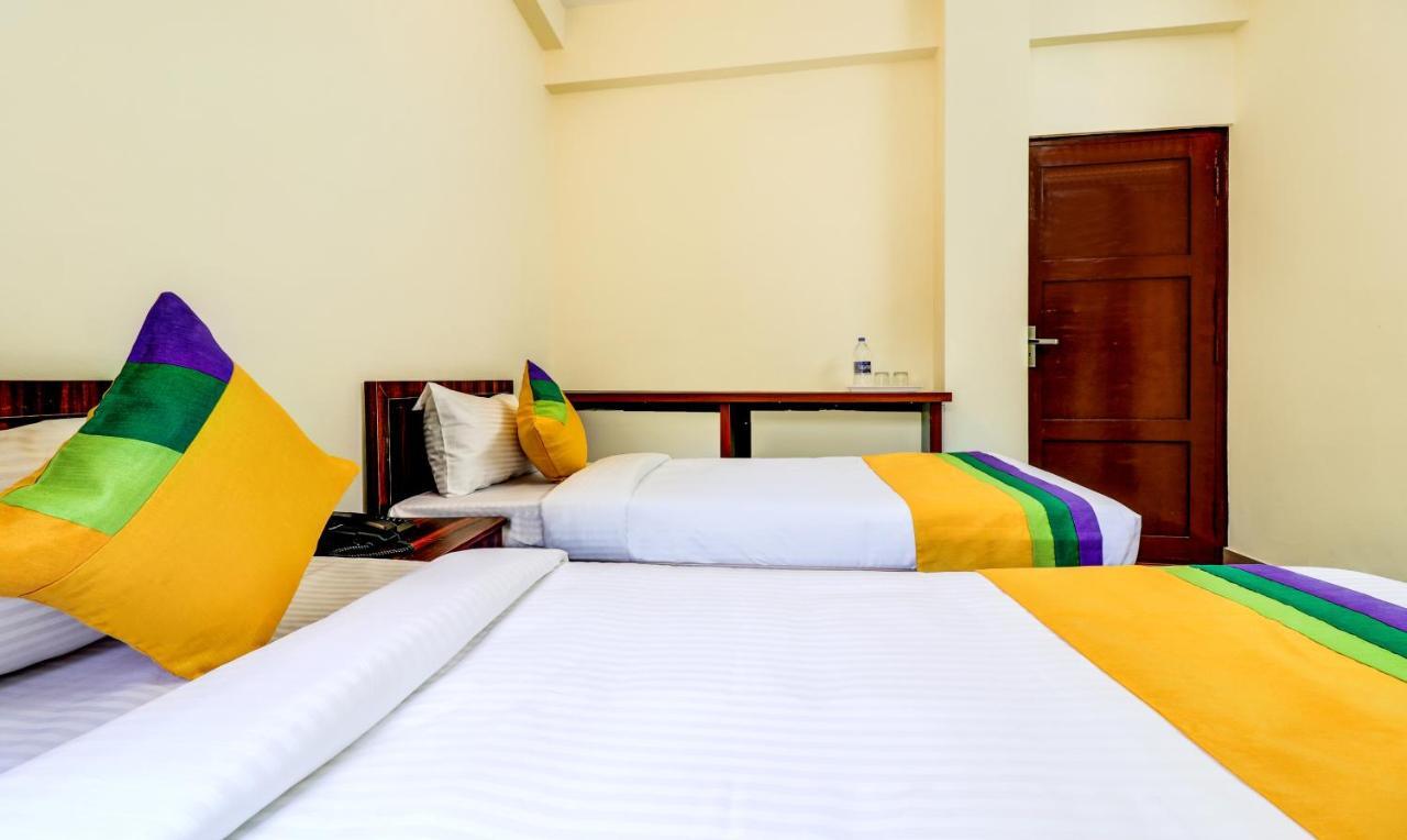Itsy Hotels Rain Tulsi Stayz, Palarivattom Junction Kochi Luaran gambar